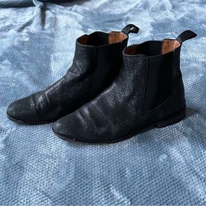 M. Gemi crackled leather Chelsea boots